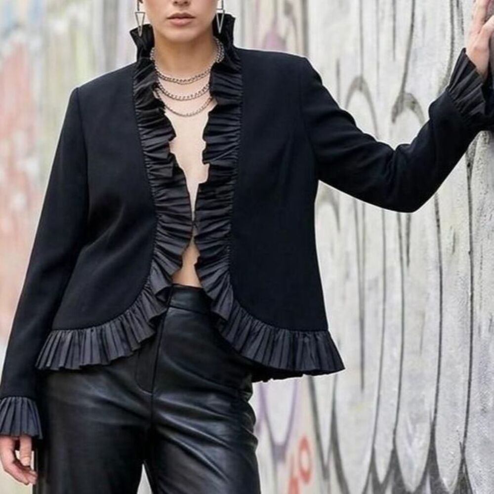 Zoey Y2K Ruffle Crop Blazer Noir Chic Size 14 goth avant-garde